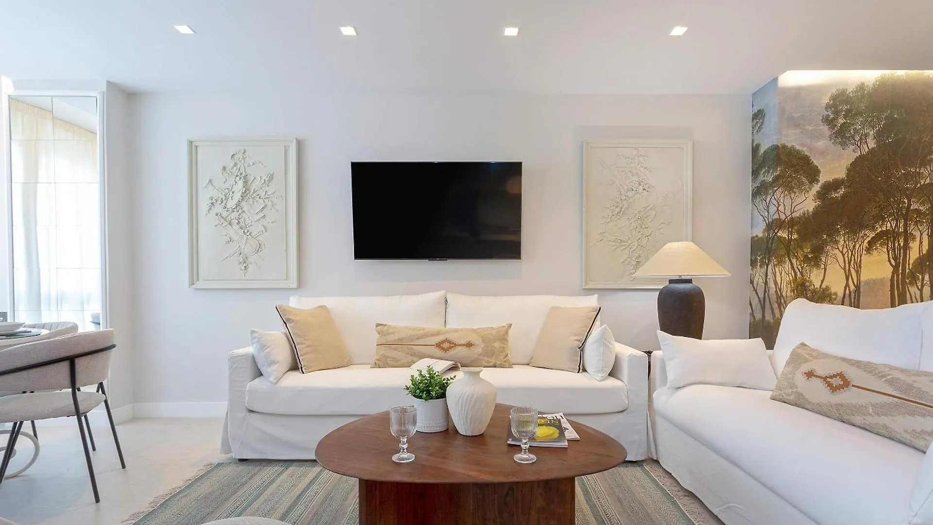 Genteel Home Plaza Del Teatro 马拉加 公寓